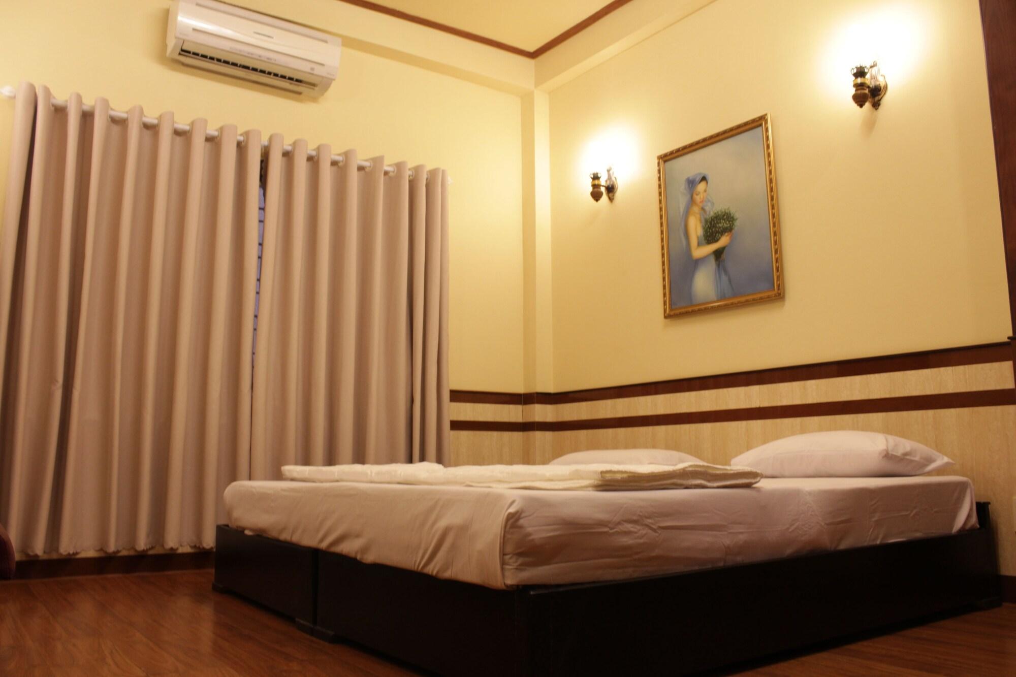 Bi Saigon Hotel Хошимин Екстериор снимка