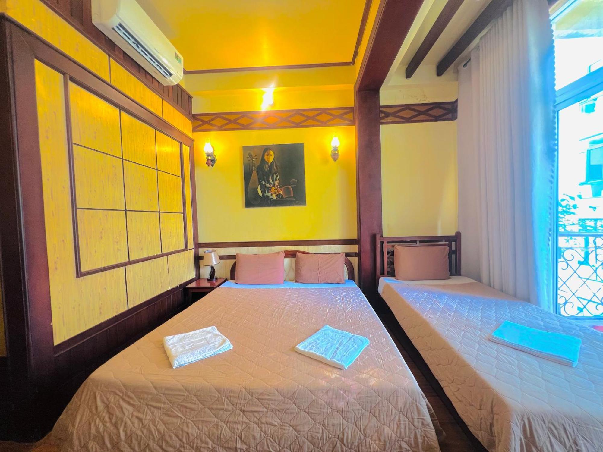 Bi Saigon Hotel Хошимин Екстериор снимка