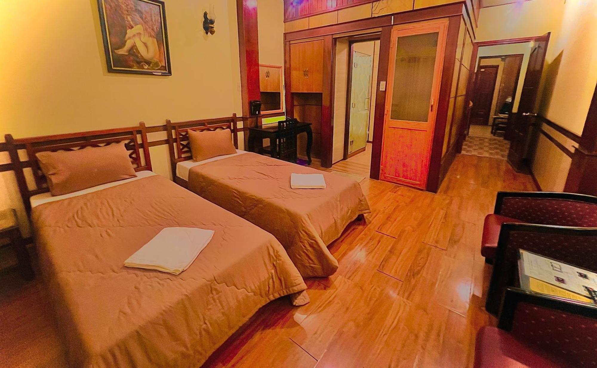 Bi Saigon Hotel Хошимин Екстериор снимка