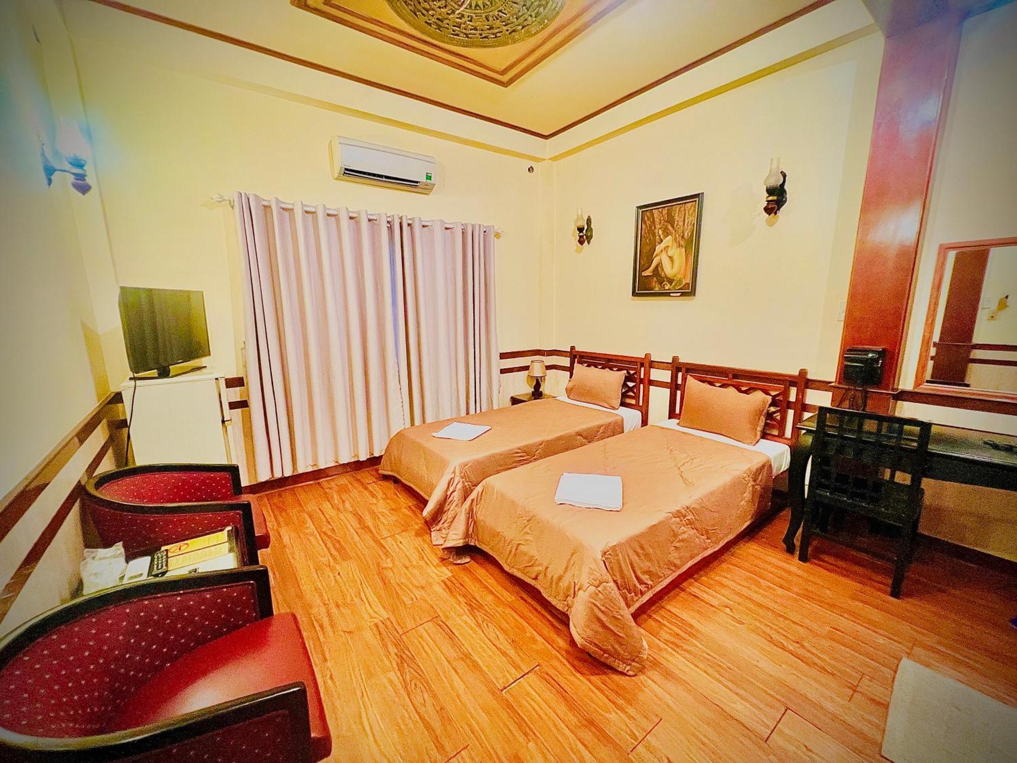 Bi Saigon Hotel Хошимин Екстериор снимка